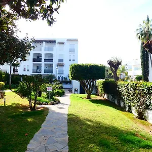 apartamento-puerto-banus-marbella.1costadelsol.com/